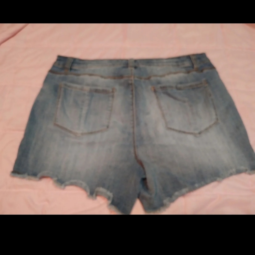 Sold - Picture 2 of 3